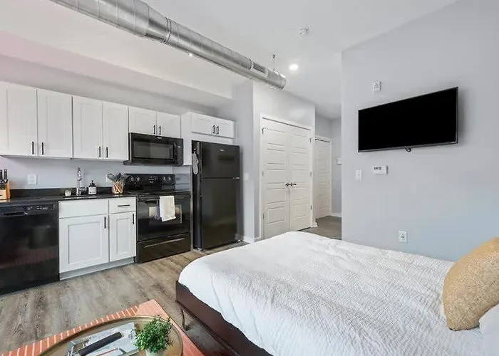 Cozysuites Trendy Sdo, Lawrenceville * Pittsburgh