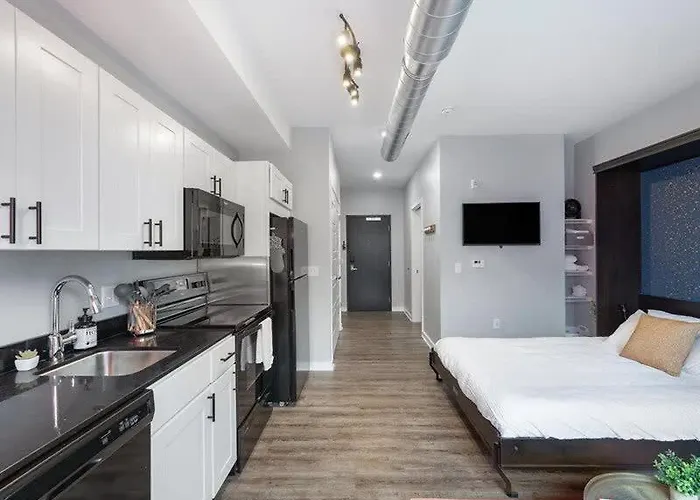 Cozysuites Trendy Sdo, Lawrenceville