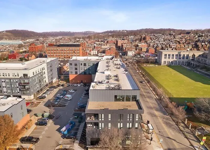 Cozysuites Trendy Sdo, Lawrenceville *