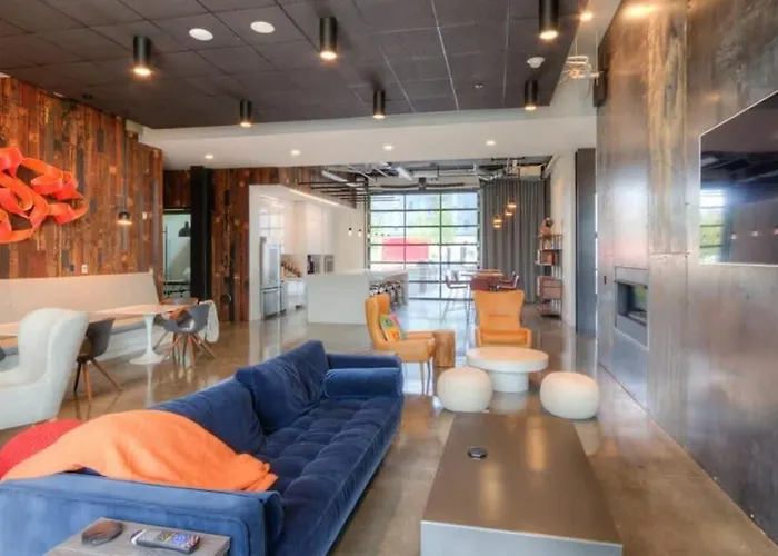 Apartment Cozysuites Trendy Sdo, Lawrenceville Pittsburgh