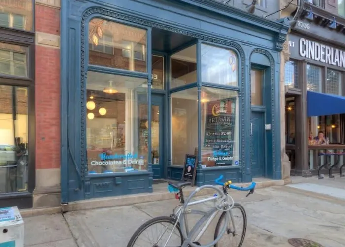 Cozysuites Trendy Sdo, Lawrenceville