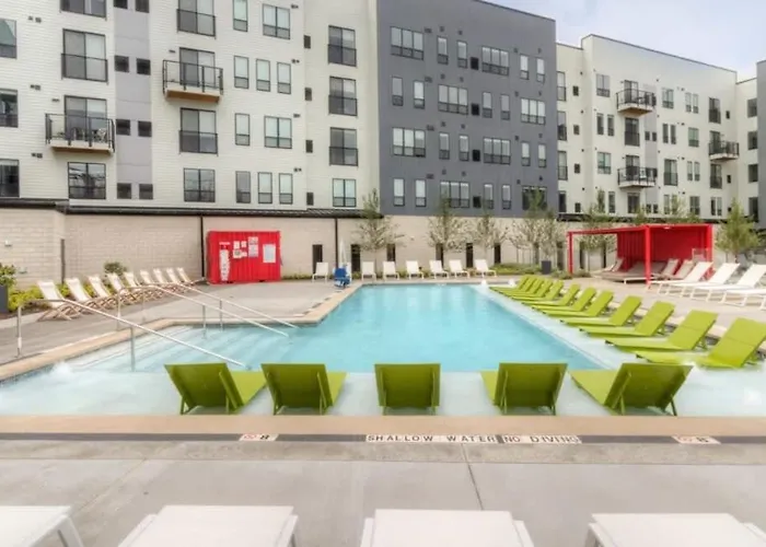 Cozysuites Trendy Sdo, Lawrenceville Apartment
